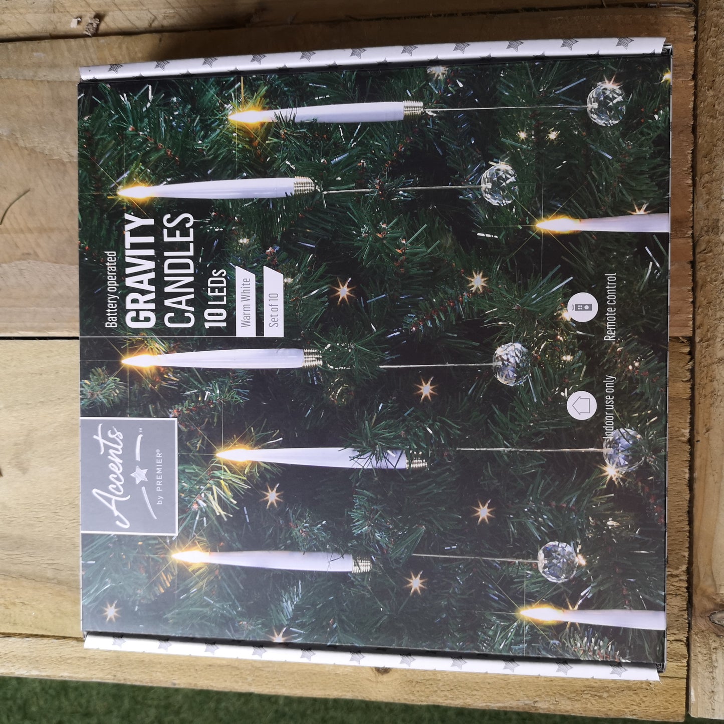 Premier 31cm 10 Piece Indoor Christmas Candle Set with Remote Control In Warm White