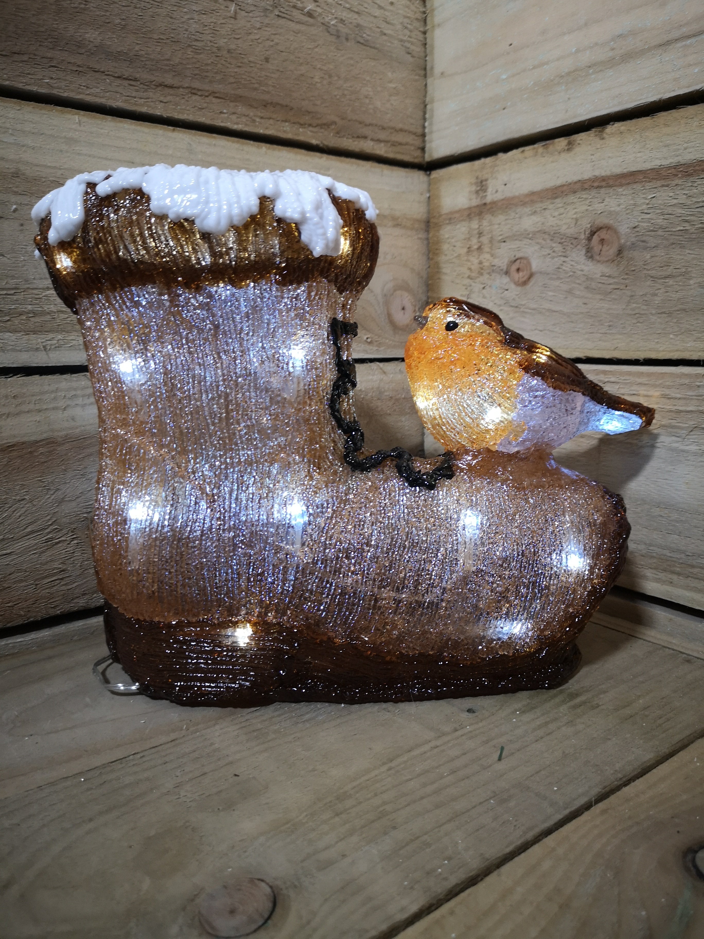 Premier 31cm Acrylic Boot with Christmas Robin 30 White LEDs - Timer
