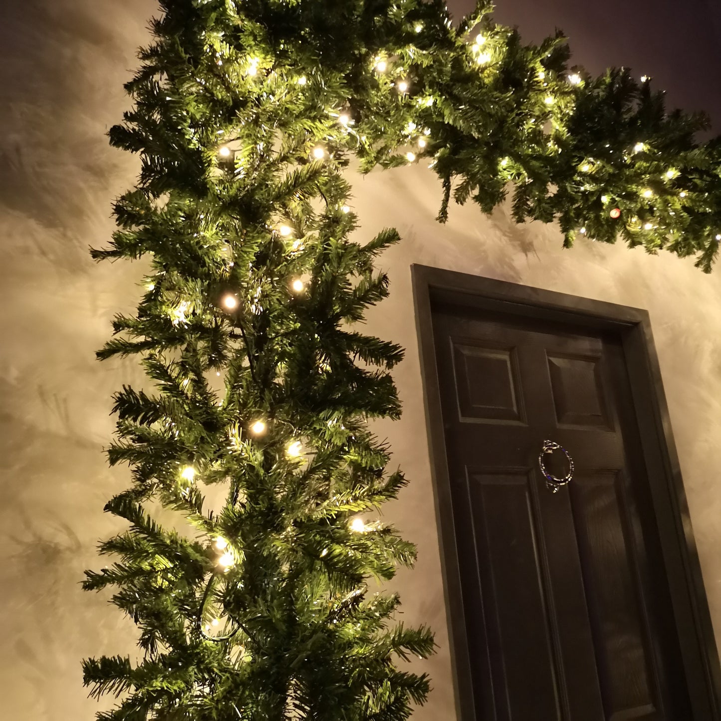 8ft (2.4m) Tall Prelit Premier Indoor / Outdoor Christmas Tree Arch in Green