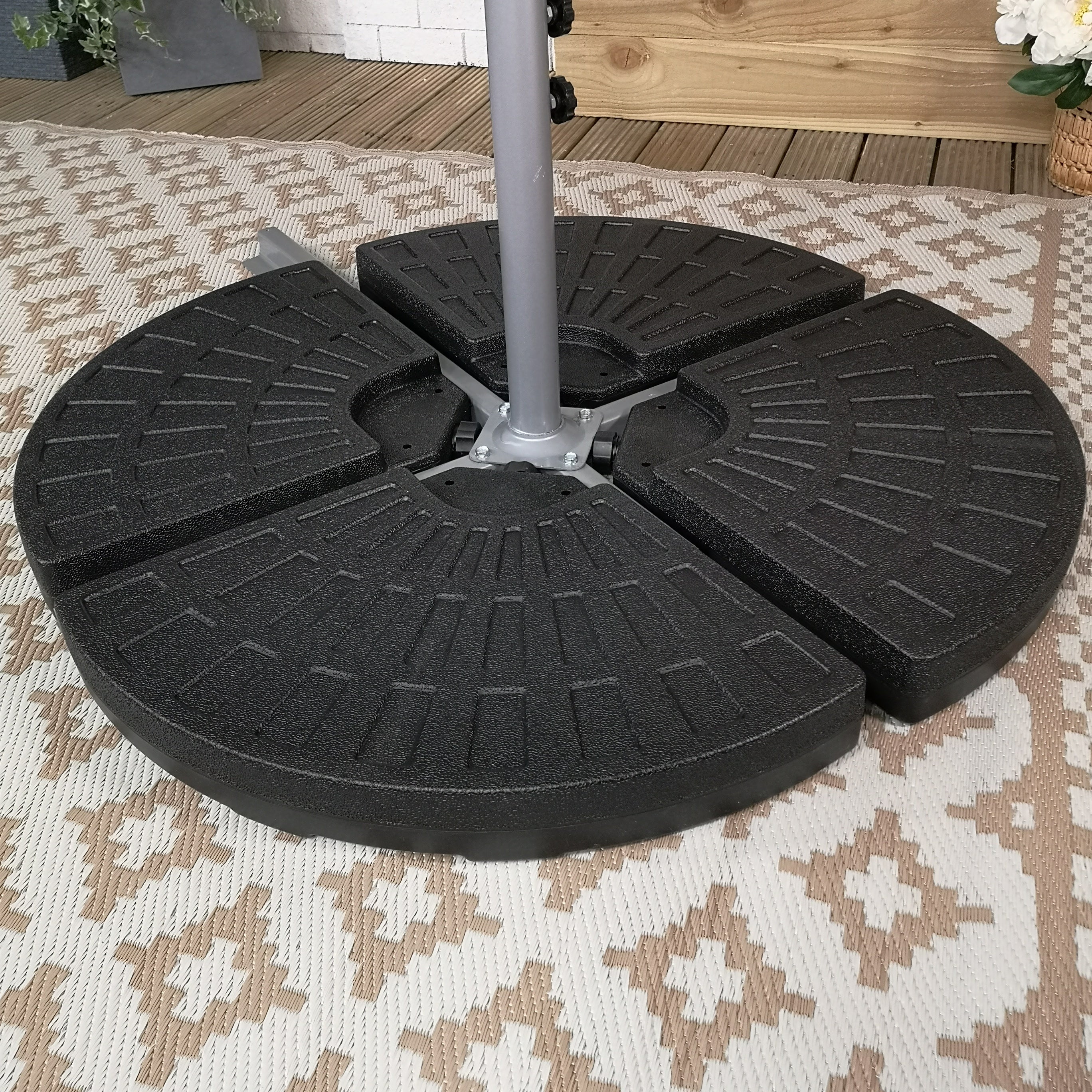 4 Pack 52/70Kg Decorative Round Water / Sand Filled Black Hanging / Banana / Cantilever Garden Patio Decking Parasol Base Weight