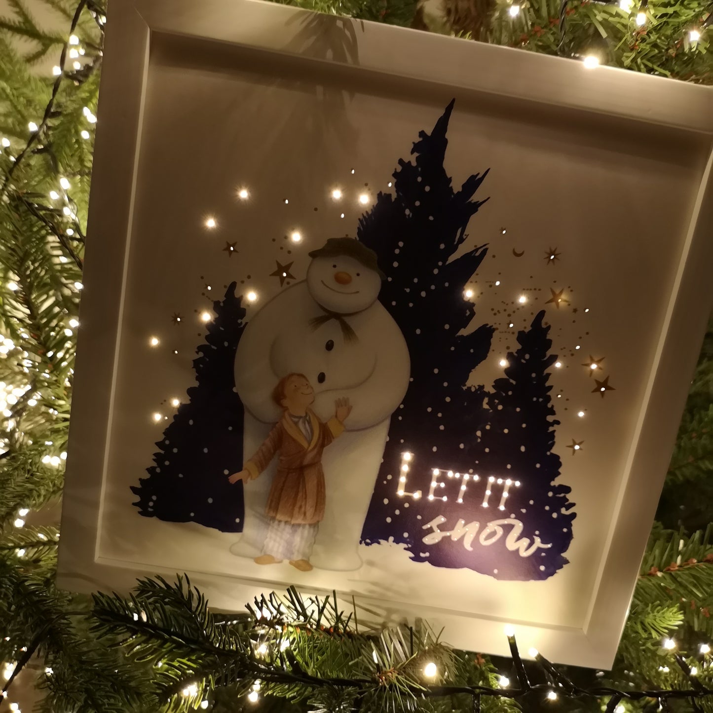 30 x 30cm Battery Operated Touch Activated Fibre Optic The Snowman™ & The Snowdog Christmas Canvas