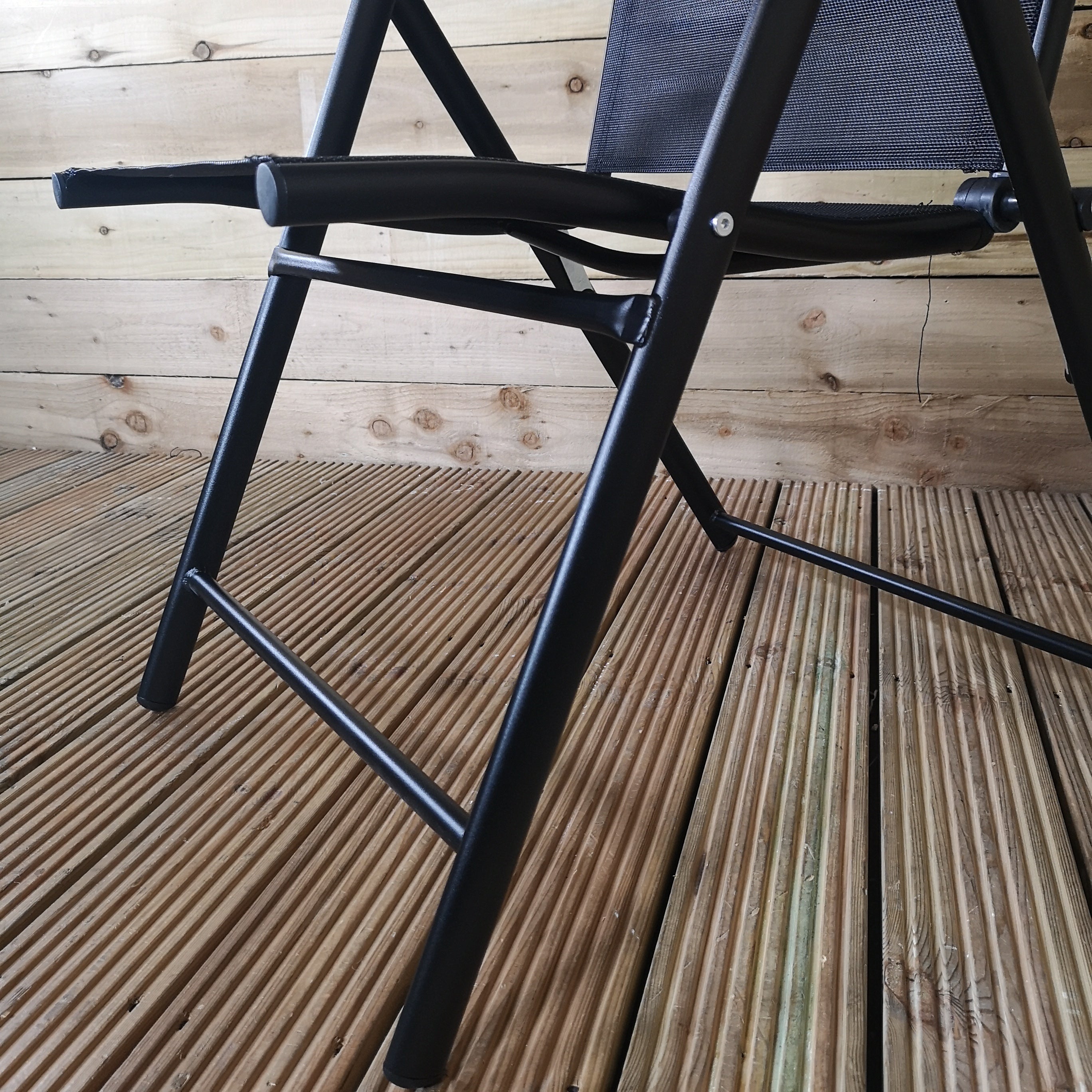 2 x Multi Position High Back Reclining Garden / Outdoor Folding Chair in Black
