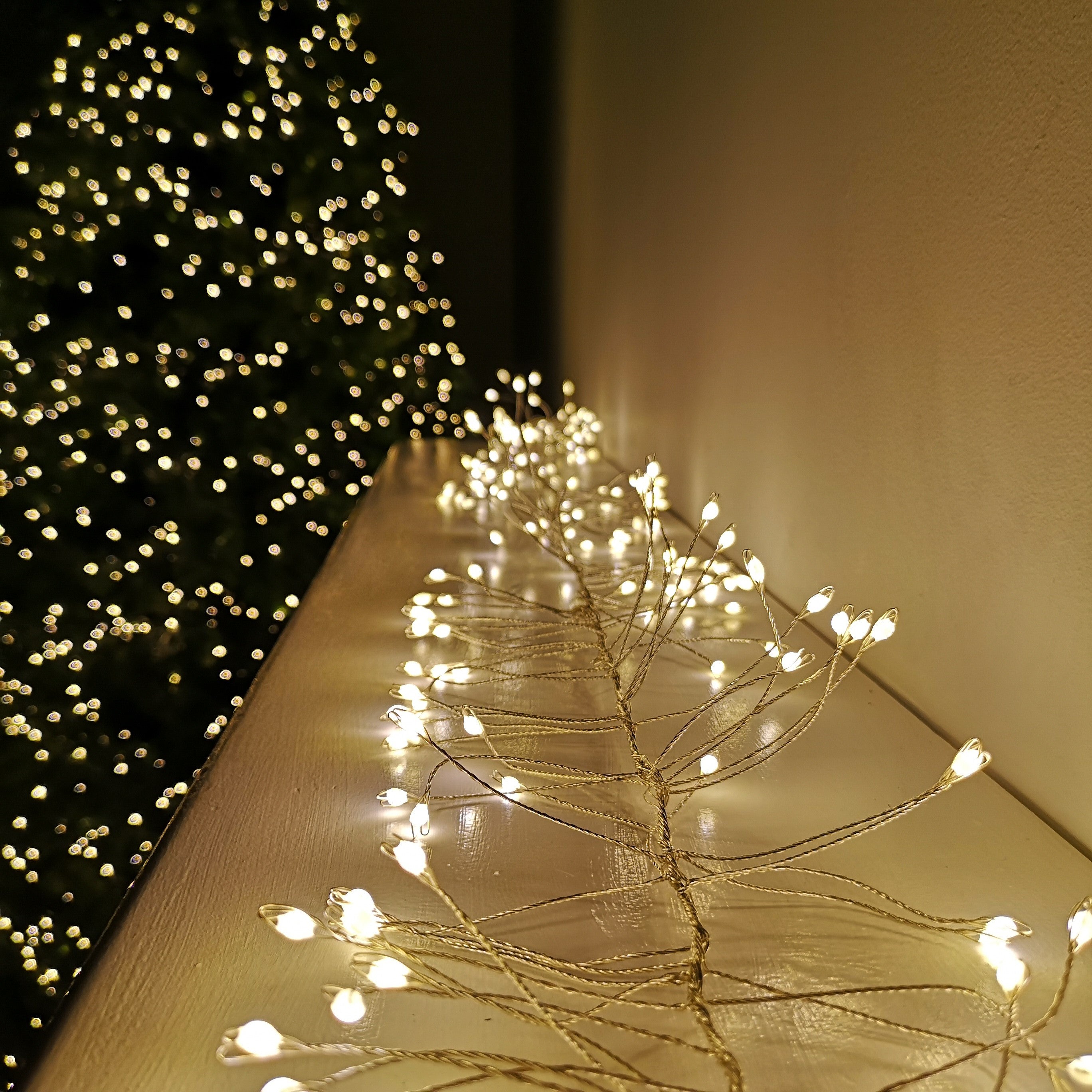 430 LED 2.7m Premier Christmas Outdoor 8 Function Garland Wire Lights Warm White