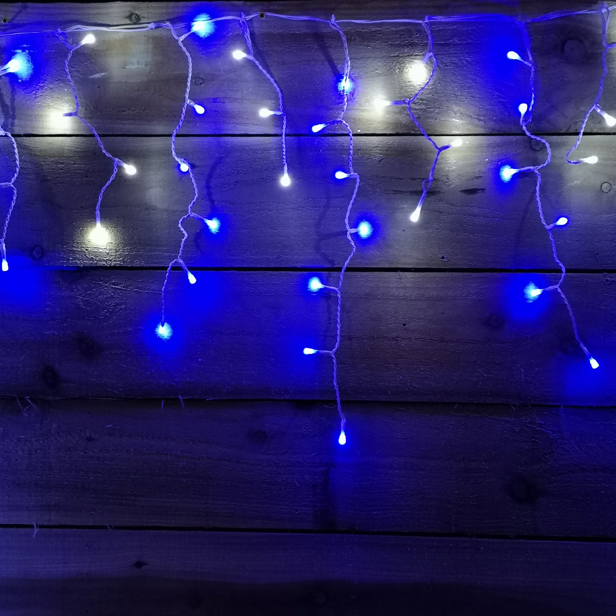 300 LED 7.5m Premier Christmas Outdoor 8 Function Icicle Lights Blue & White