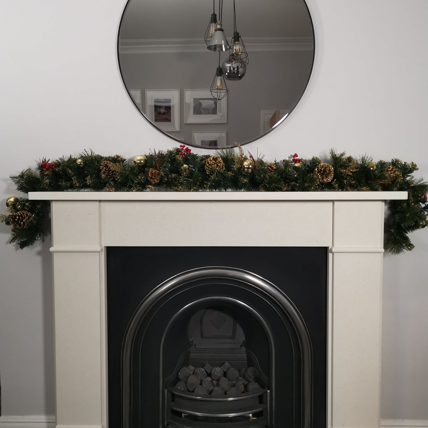 180cm (6ft) Premier Gold Dressed Christmas Garland With Berries Pinescones And Gold Baubles