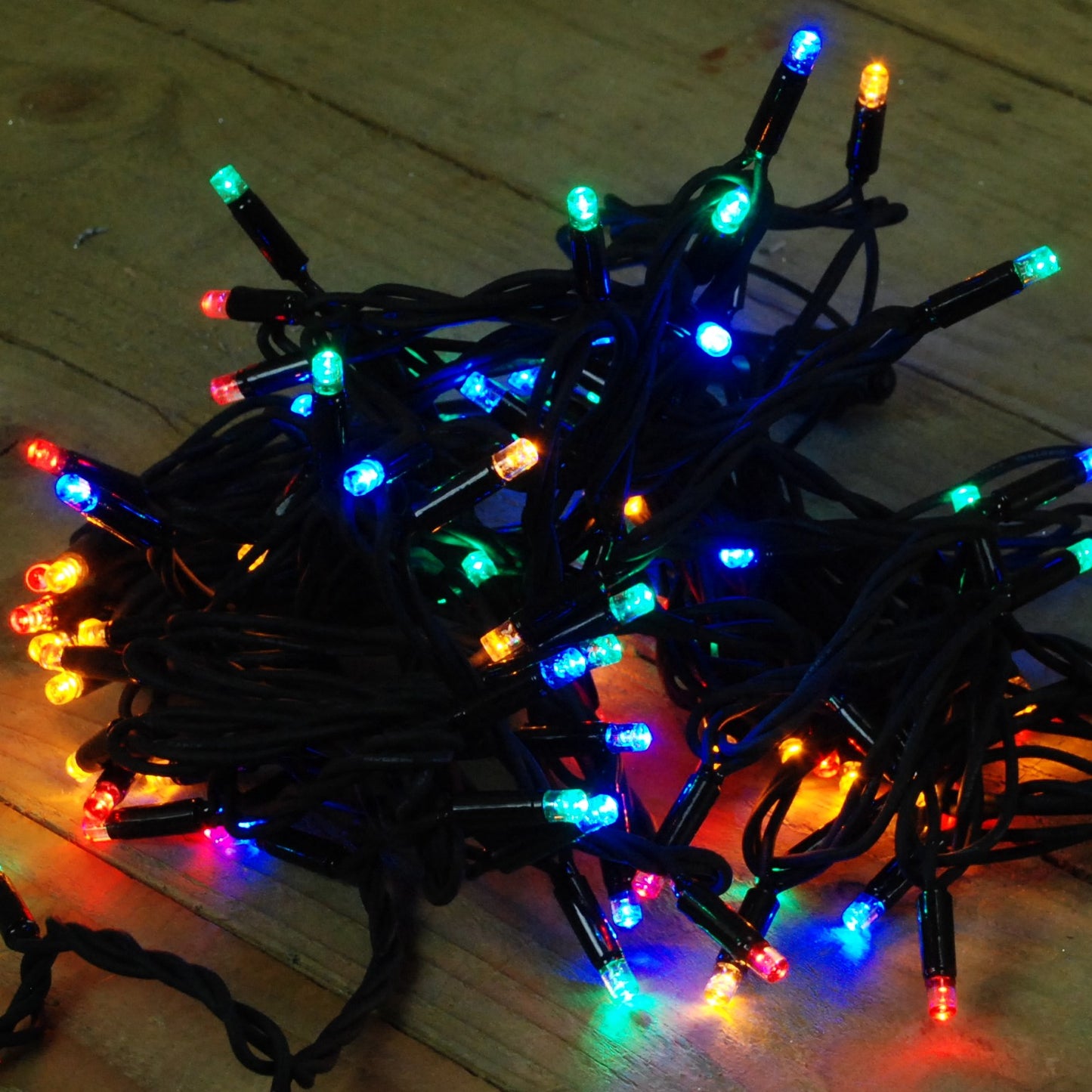 9.9m (100 LED) Snowtime Multi-Coloured Connectable Lights with 3m Lead Wire
