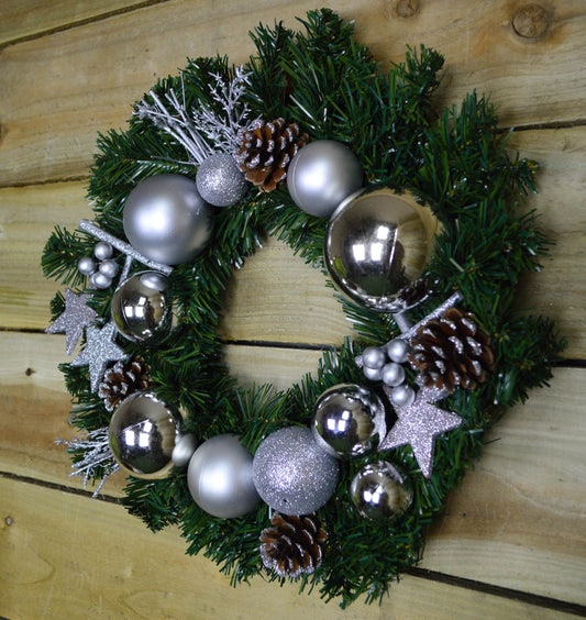 40cm Christmas Decoration Wreath with Stars, Pine cones and Silver Baubles