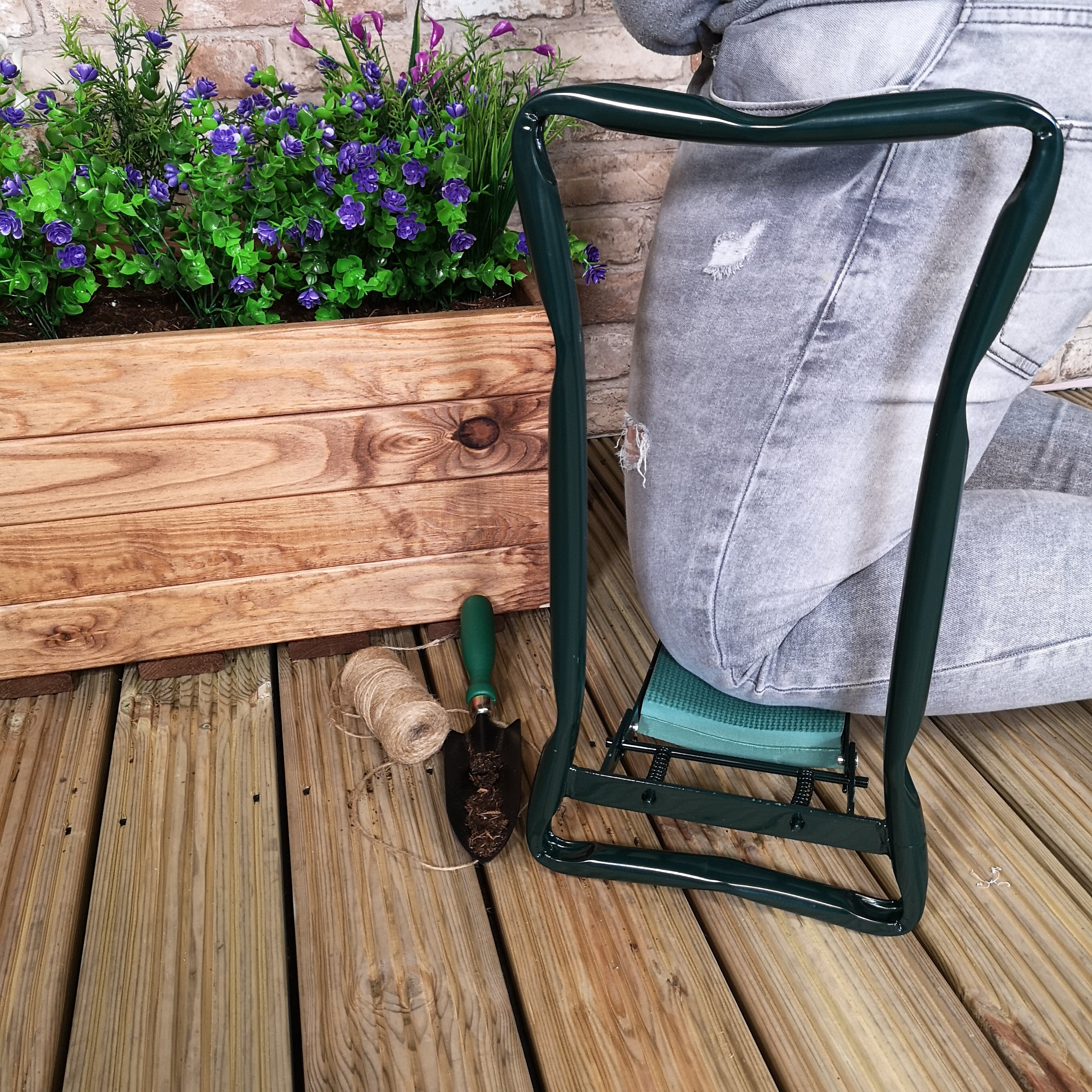 Folding Garden / Gardening Padded Kneeler and Seat