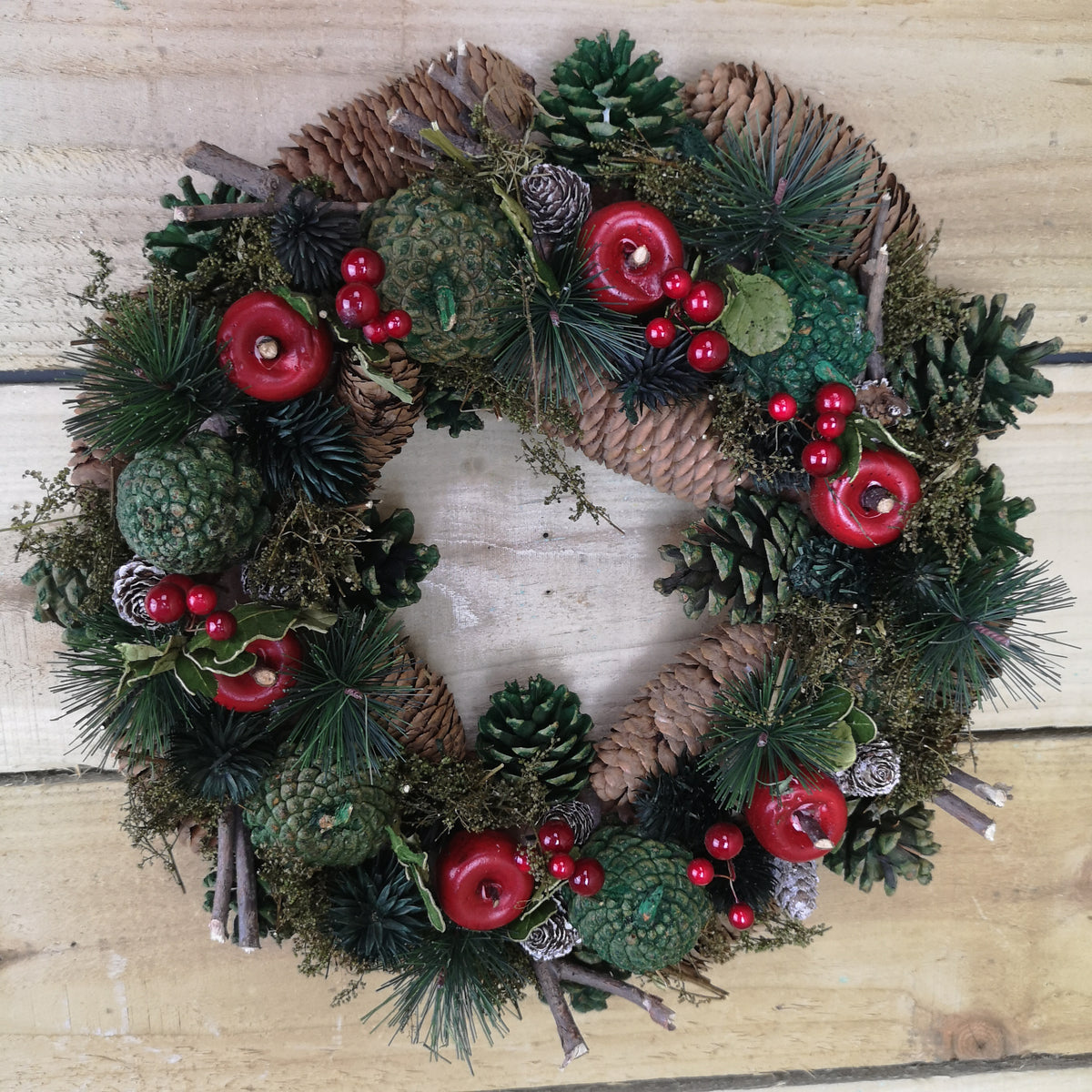 Festive 36cm Red Berry And Apple Christmas Wreath In Box