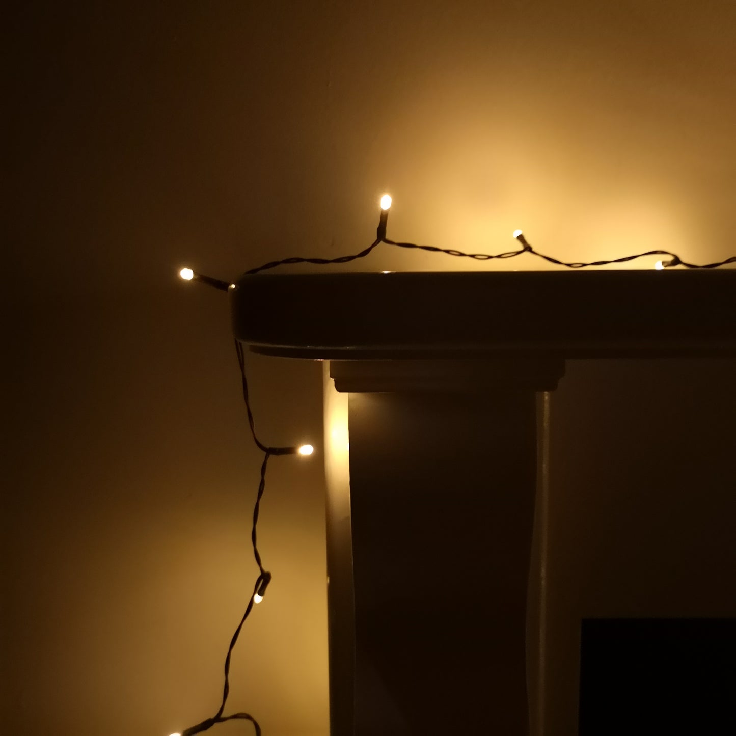 50 LED 5m Premier Christmas Indoor Outdoor Multi Function Battery Operated String Lights with Timer in Vintage Gold