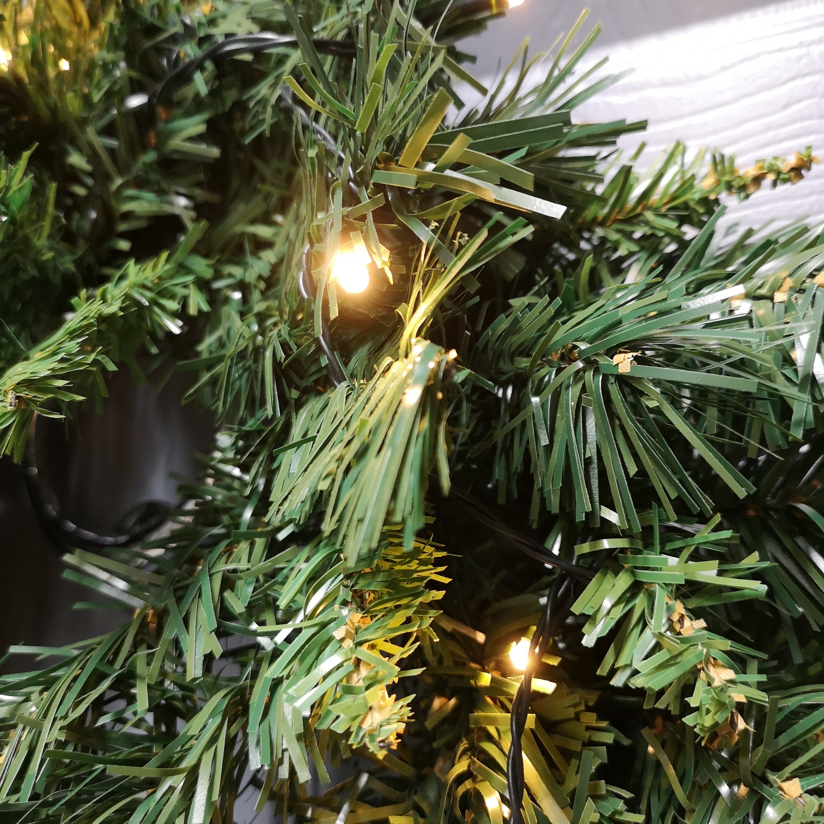 Pre Lit Christmas Door Decoration Kit - 90cm Trees / Garland & 60cm Wreath