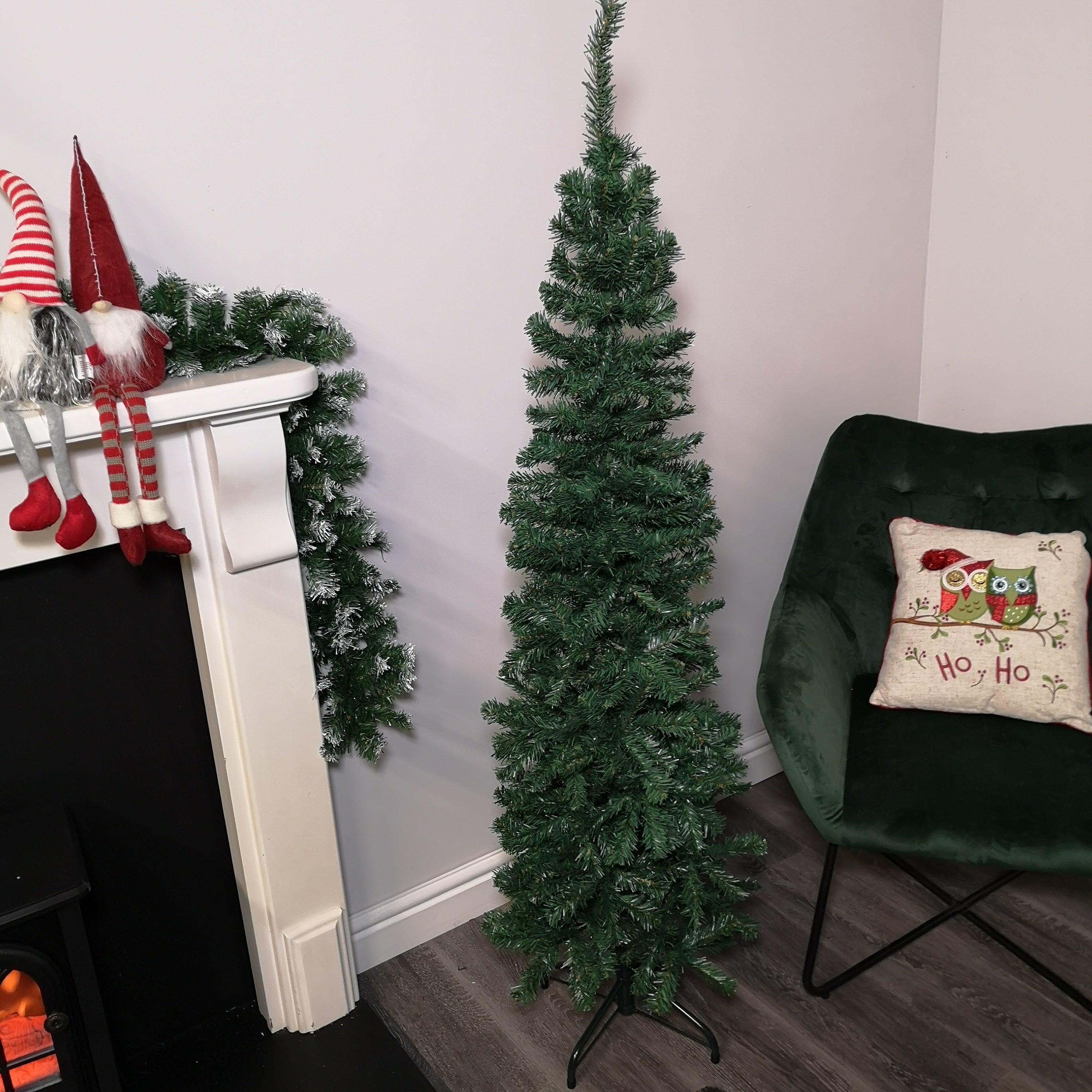 Damaged Box 5.5ft (1.7m) Premier Spruce Pine Plain Green Slim Christmas Tree