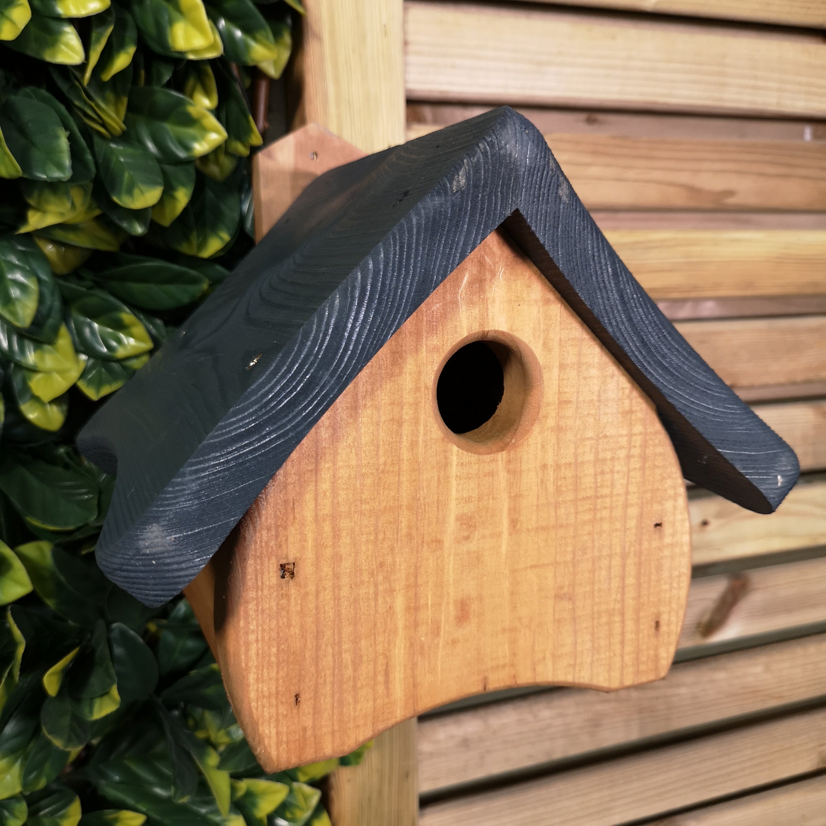 Faraway Modern Wooden Garden Wild Bird Nest Box with Grey Roof - 32mm Entrance Hole