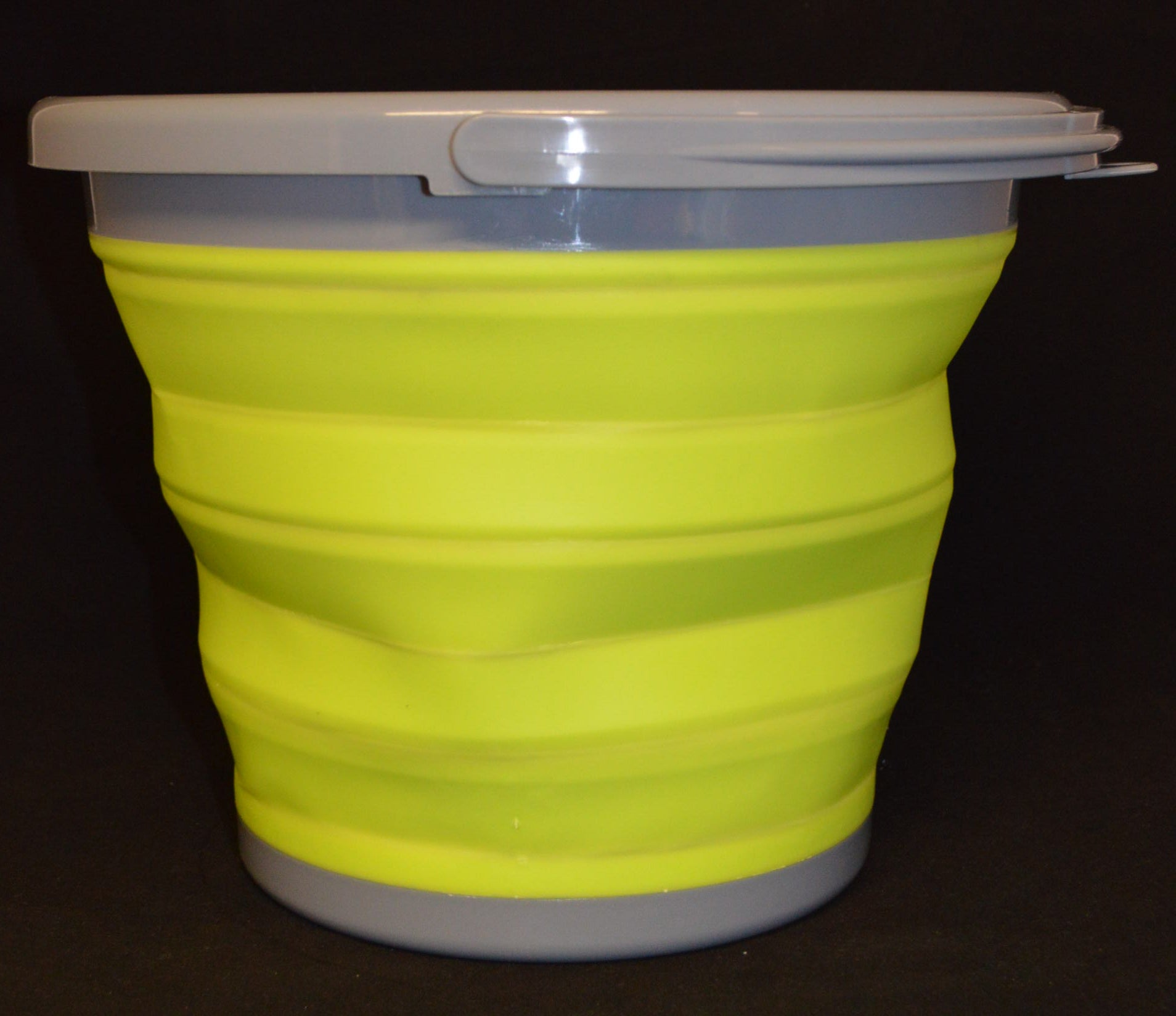 Easy Use Pop Up 10 Litre Water Bucket Easy to Store for Camping