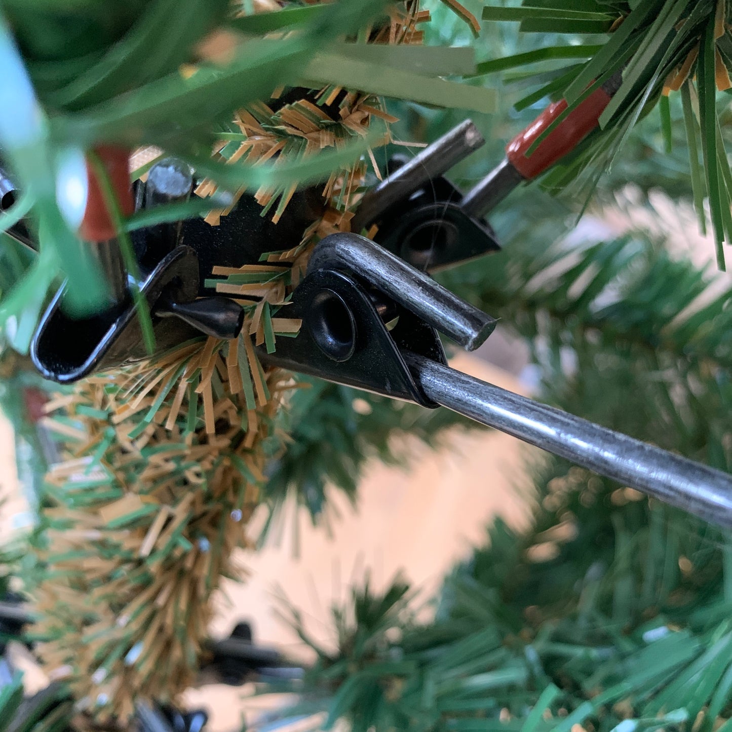 Everlands 240cm (8ft) Green Grandis Fir Real Look Christmas Tree 2935 Tips