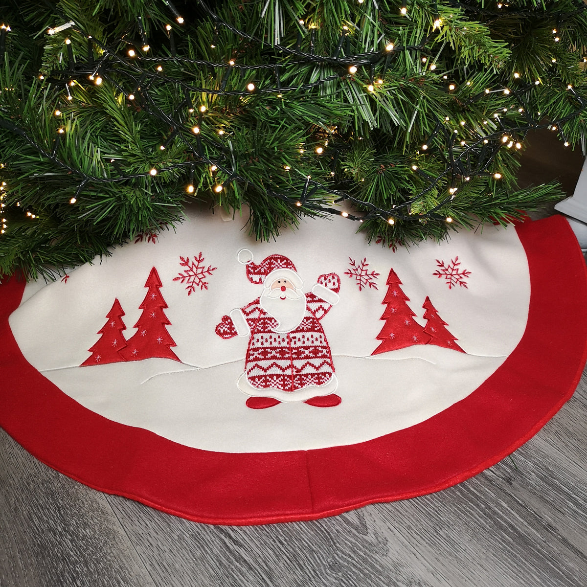 90cm Red & White Fabric Christmas Tree Skirt with Santa Scene & Snowflakes