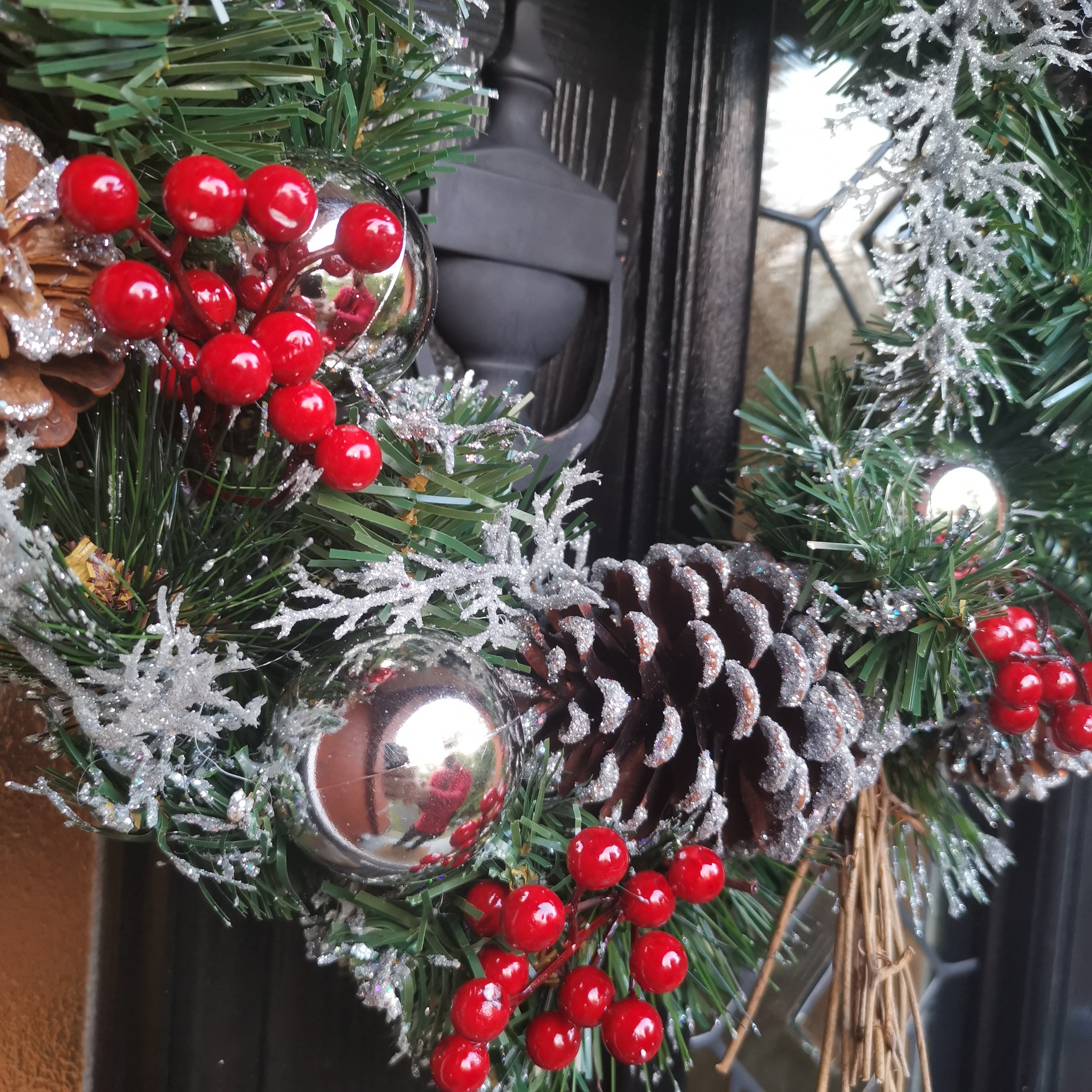 The Tree Company 40cm Festive Silver Dressed Christmas Wreath With Pinecones and Red Berries