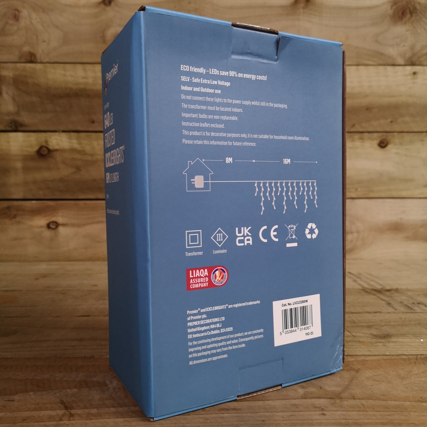 640 LED 16m Premier Christmas Outdoor 8 Function Icicle Lights in Cool White