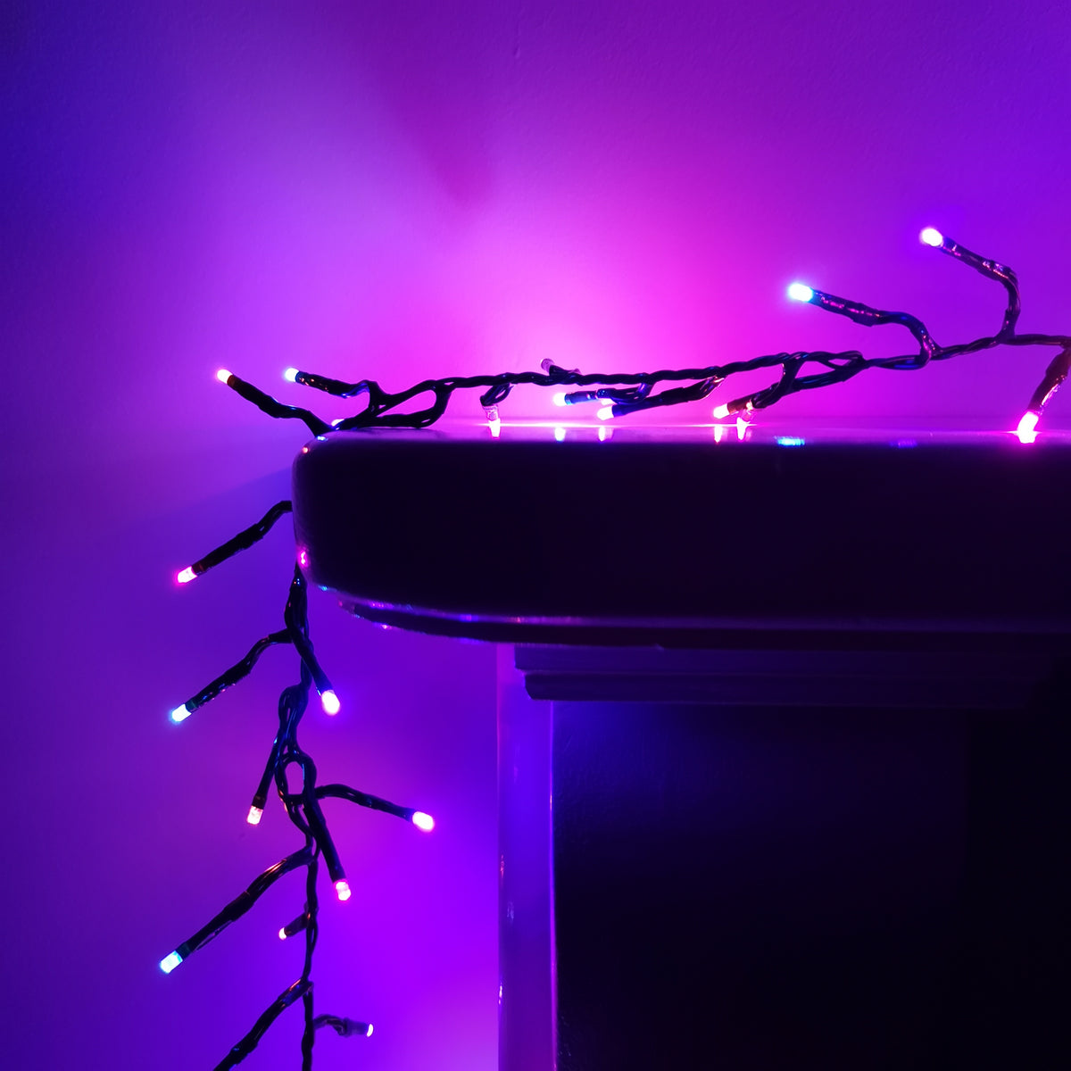 2000 LED 25m Premier Clusterbrights Indoor Outdoor Multifunction Mains Operated Christmas Cluster Lights with Timer in Rainbow