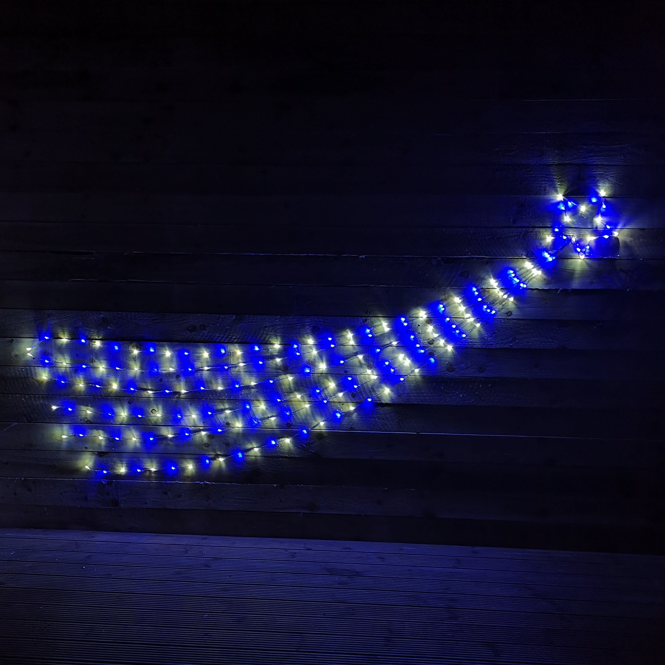 200 LED 3.32m Multifunction Shooting Star Silhouette Christmas Light in Blue & White