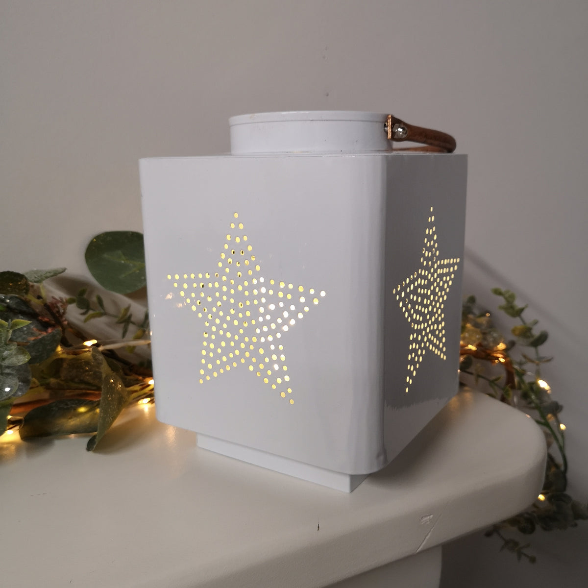 140 x 185M White Metal Star Design Lantern With Glass Candle Pot and Copper Handle