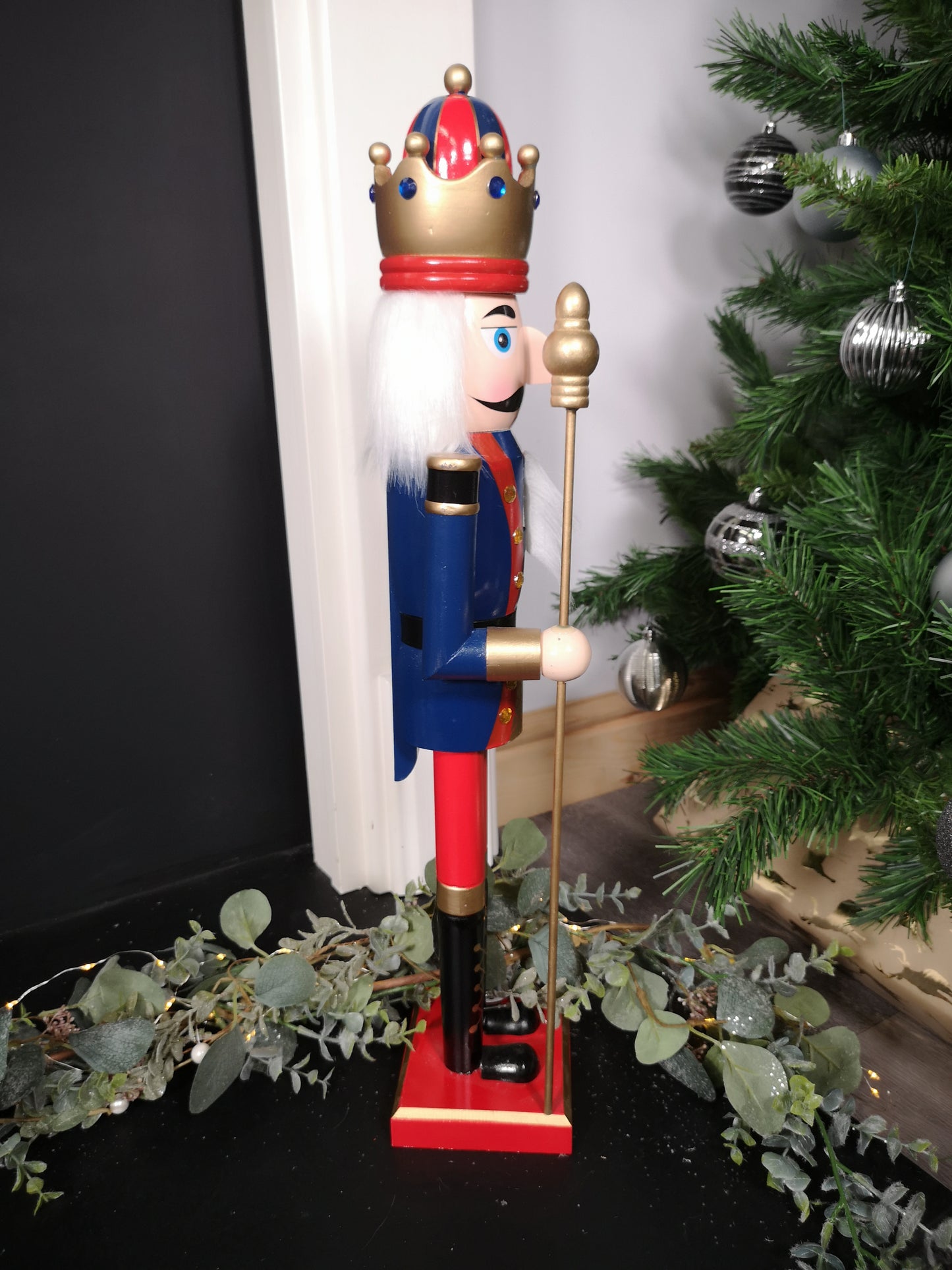 60cm Traditional Wooden Christmas Nutcracker Soldier Decoration with Blue Body