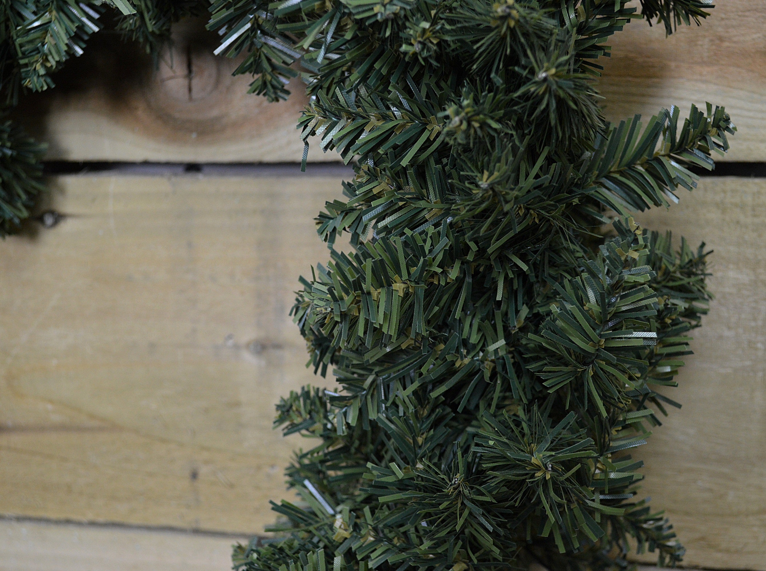 50cm x 55cm Luxury Heart Shaped Pine Christmas Door Wreath in Plain Green