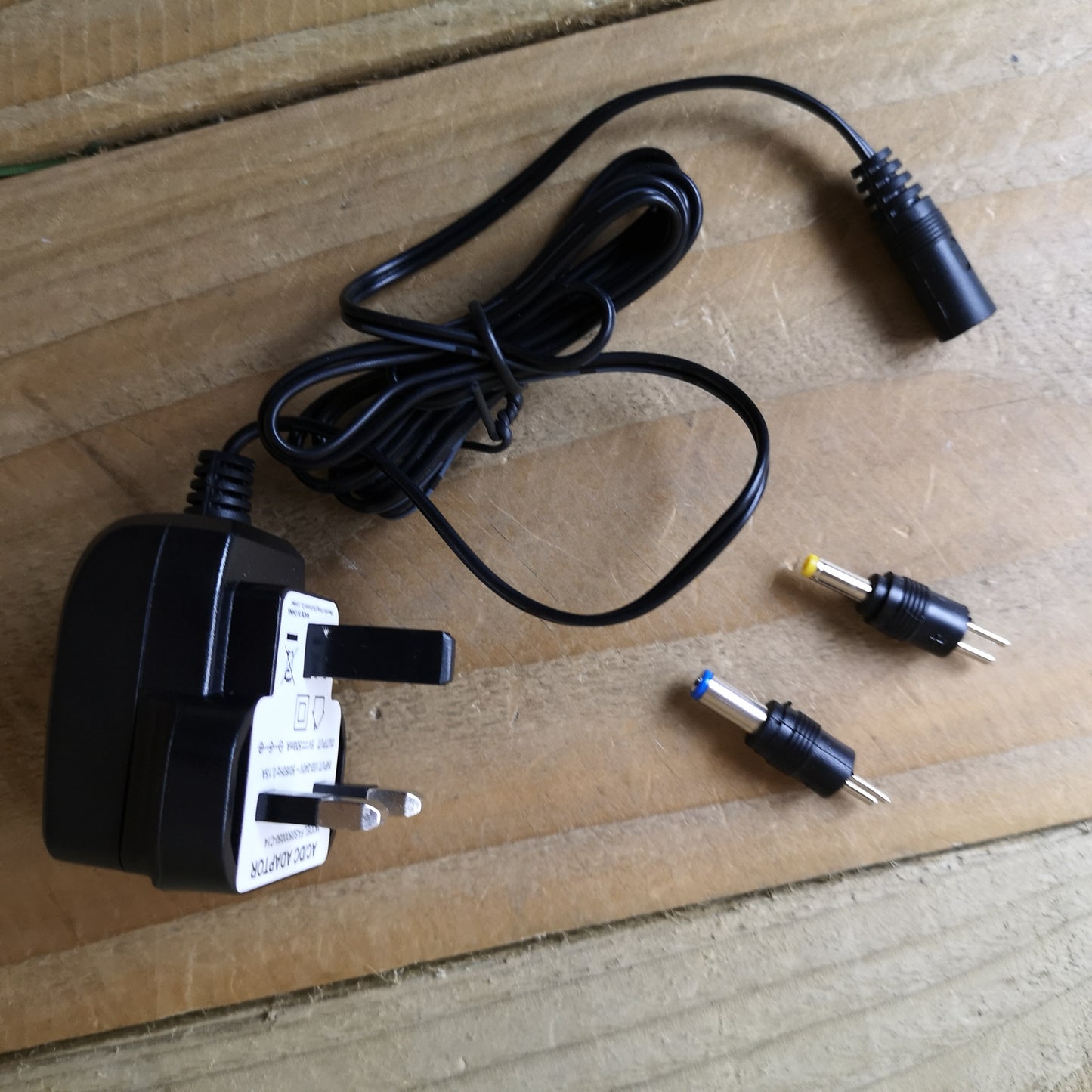 AC/DC Power Mains Adaptor CL05923 for use with Snowtime Water Spinners