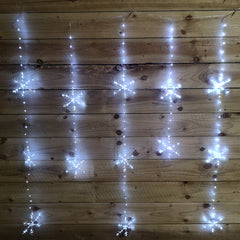 Premier 390 LED 1.2m x 1.3m Static Snowflake LED Curtain Christmas Lights Decoration in White 
