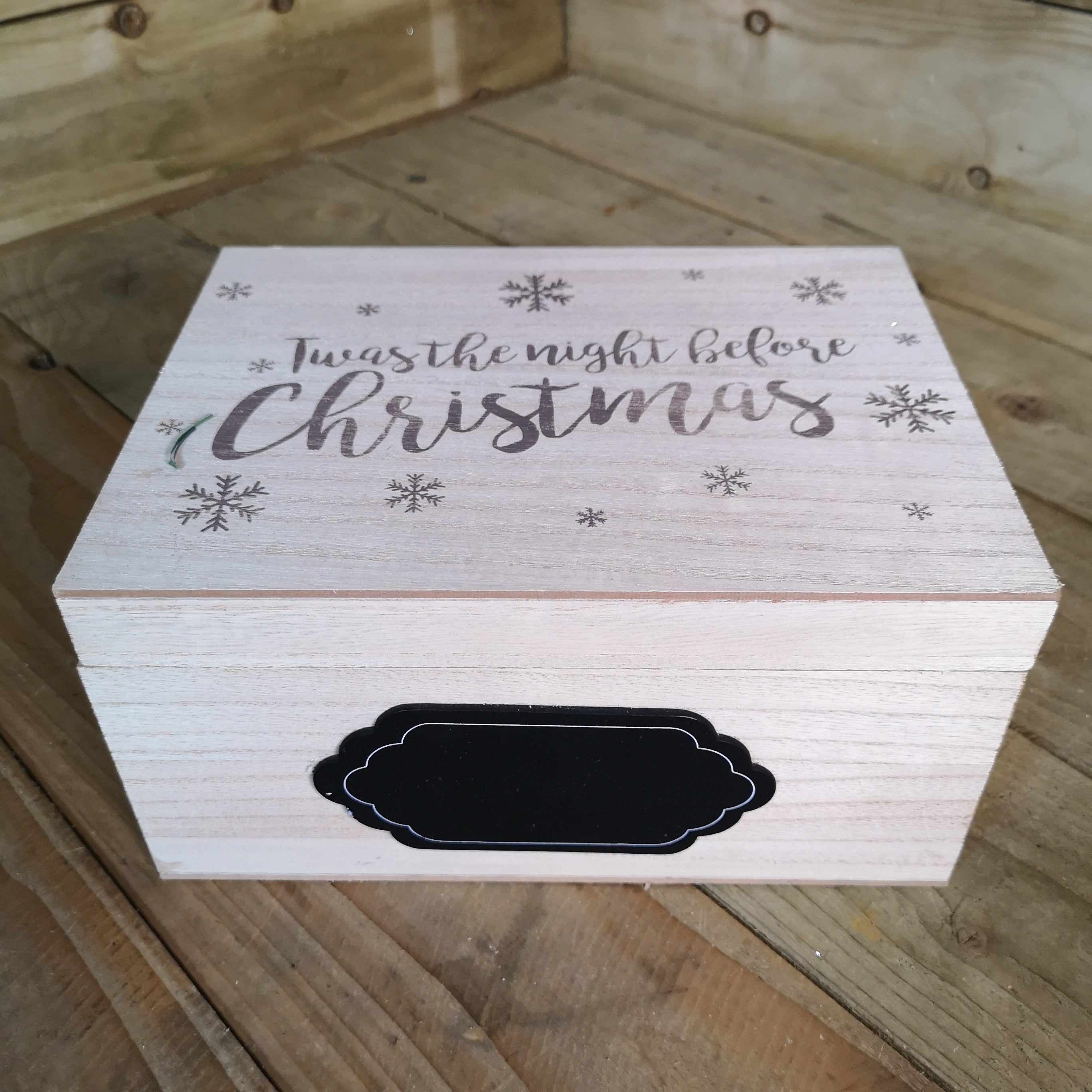 28cm Wooden Christmas Eve Gift Box with Personalisable Name Plate