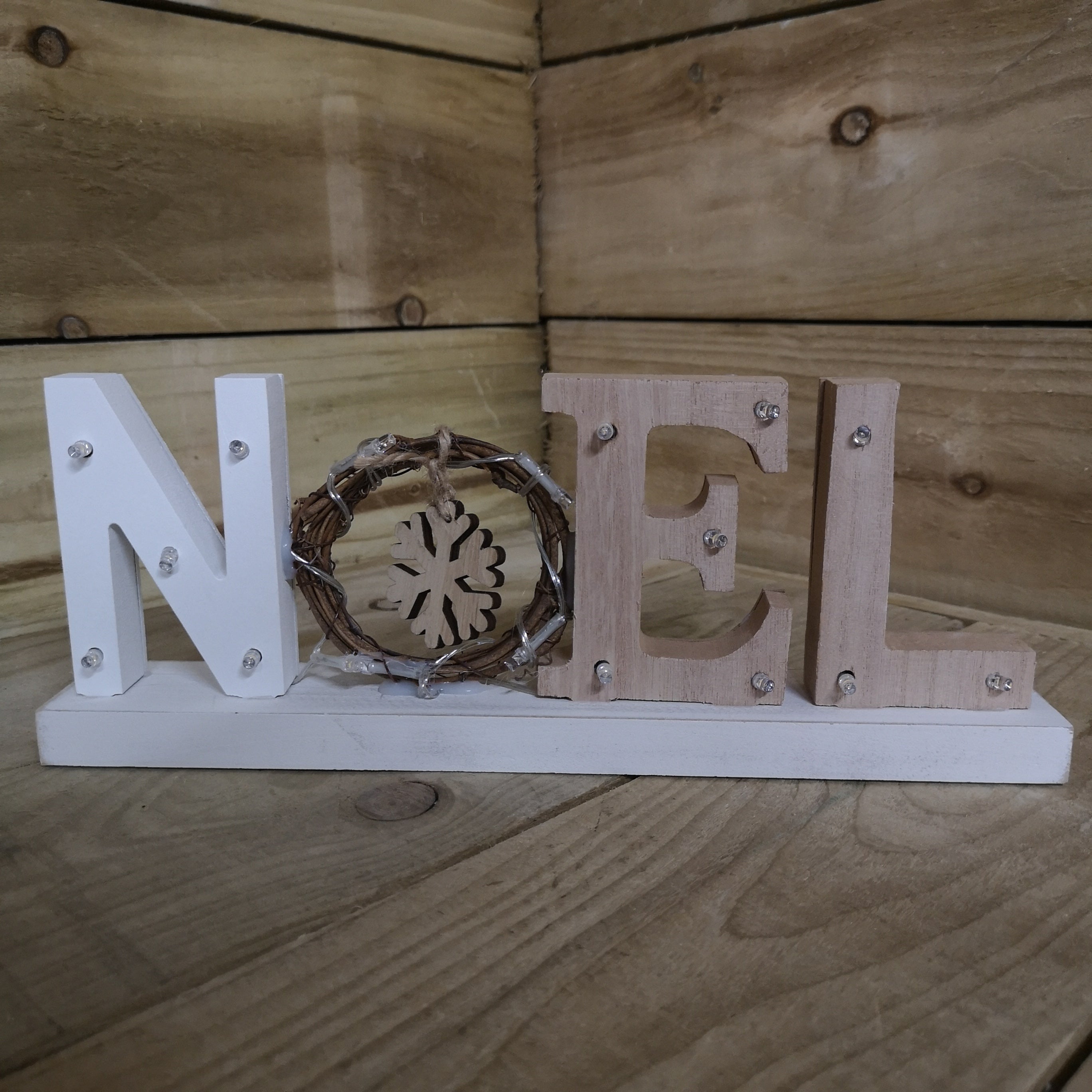Battery Operated LED Wooden Noel Christmas Sign Decoration with Snowflake